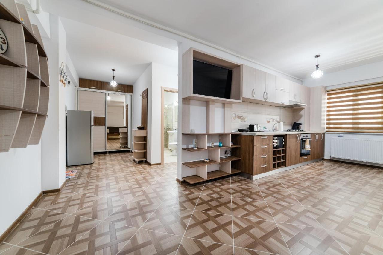 Derya Suites - Mamaia Nord Navodari Exterior photo