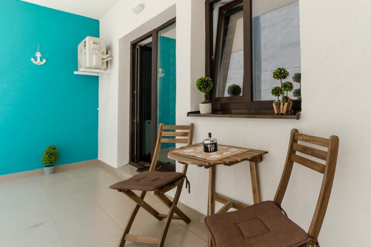 Derya Suites - Mamaia Nord Navodari Exterior photo