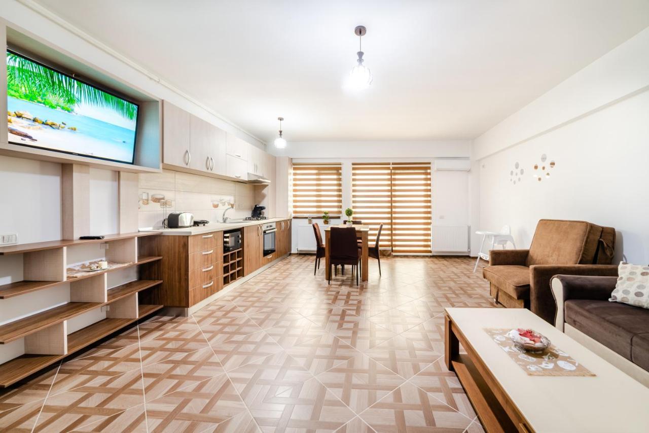 Derya Suites - Mamaia Nord Navodari Exterior photo